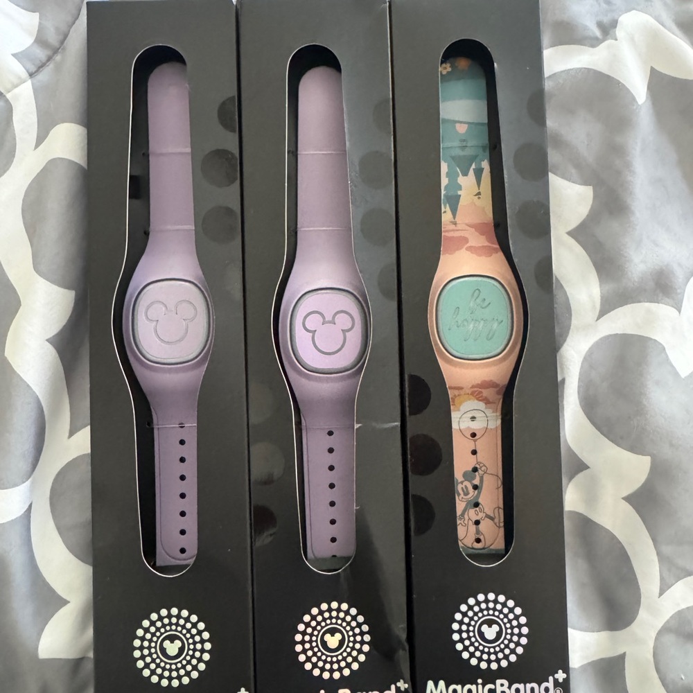 Disney Parks Magic Bands NWT
